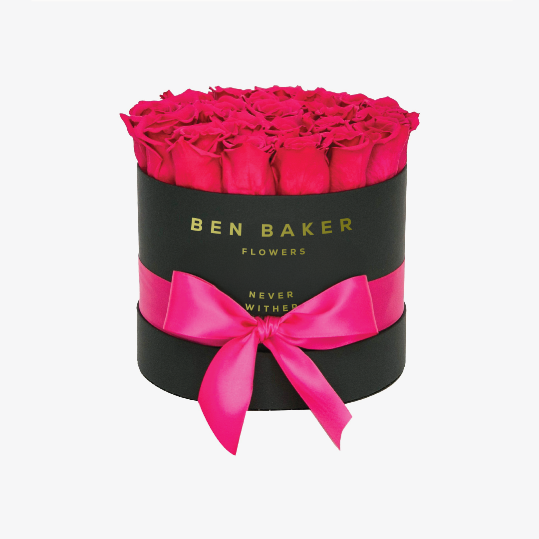 Classic round box 16 premium pink roses